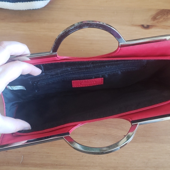 Red Candies clutch hand bag - Picture 2 of 5